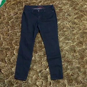 Women’s Elle size 14R dark wash jean ankle Capri